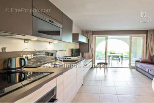 Appartement à GROSPIERRES