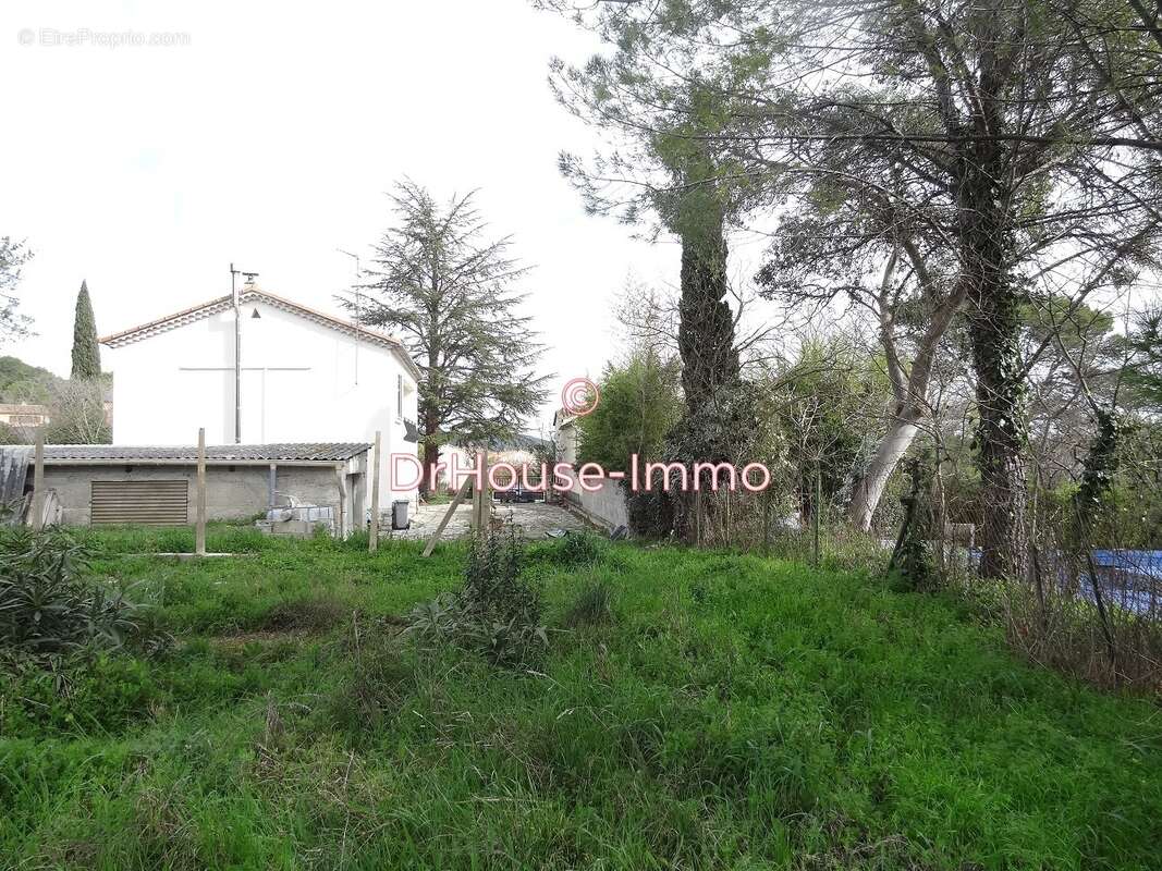 Terrain à BOISSET-ET-GAUJAC