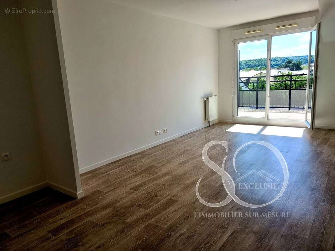 Appartement à AUBERGENVILLE