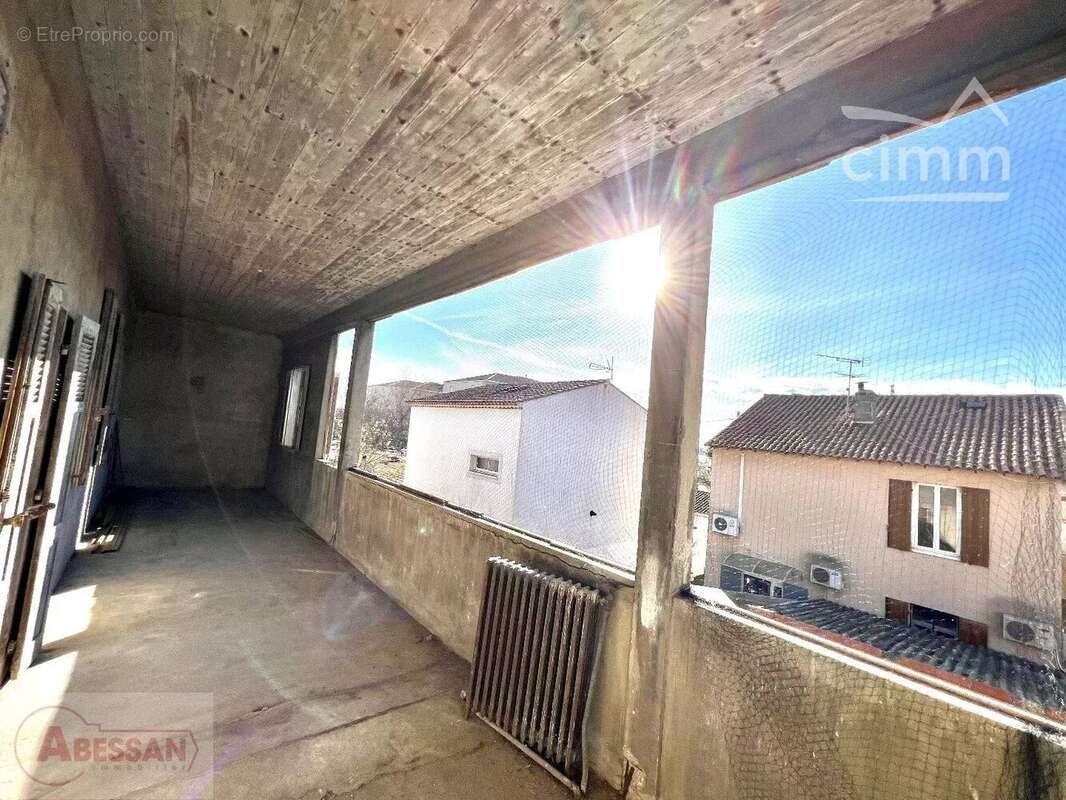 Maison à PORT-SAINT-LOUIS-DU-RHONE