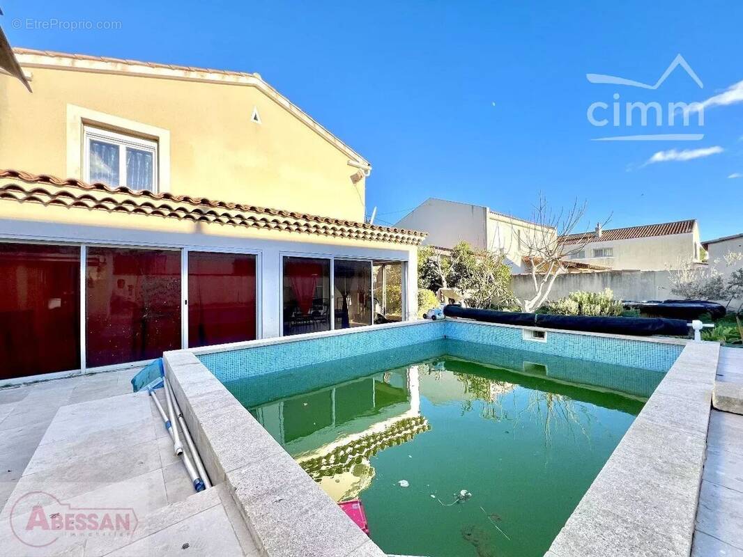 Maison à PORT-SAINT-LOUIS-DU-RHONE