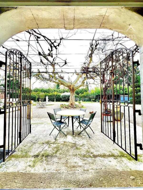 Maison à SAINT-REMY-DE-PROVENCE