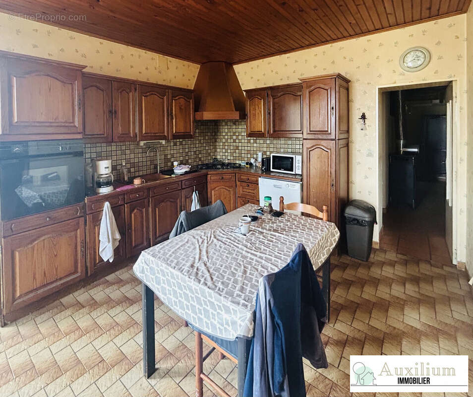 Maison à SAINT-SAVIN