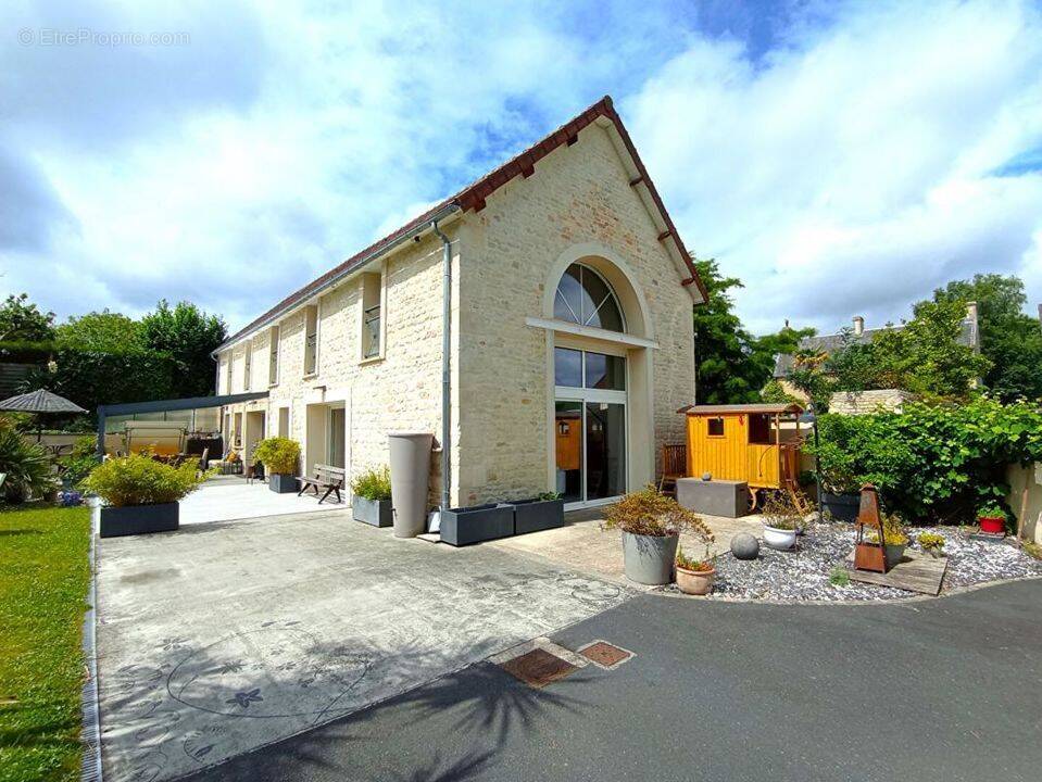 Maison à BRETTEVILLE-L&#039;ORGUEILLEUSE