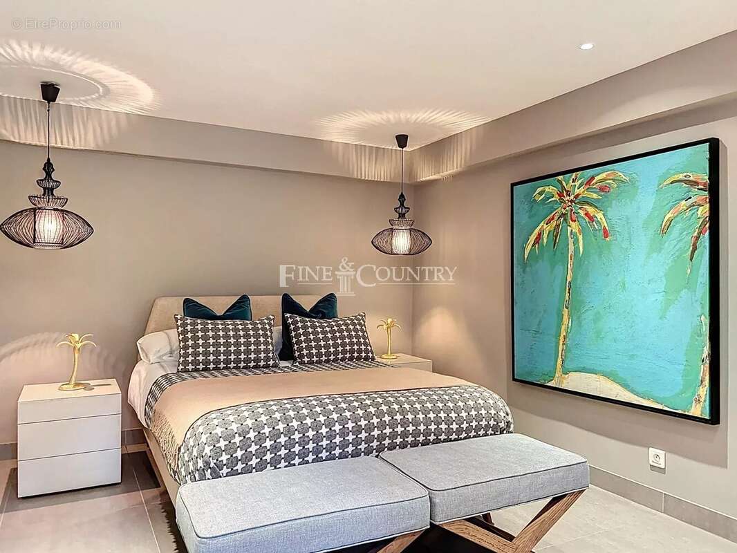 Maison à MANDELIEU-LA-NAPOULE