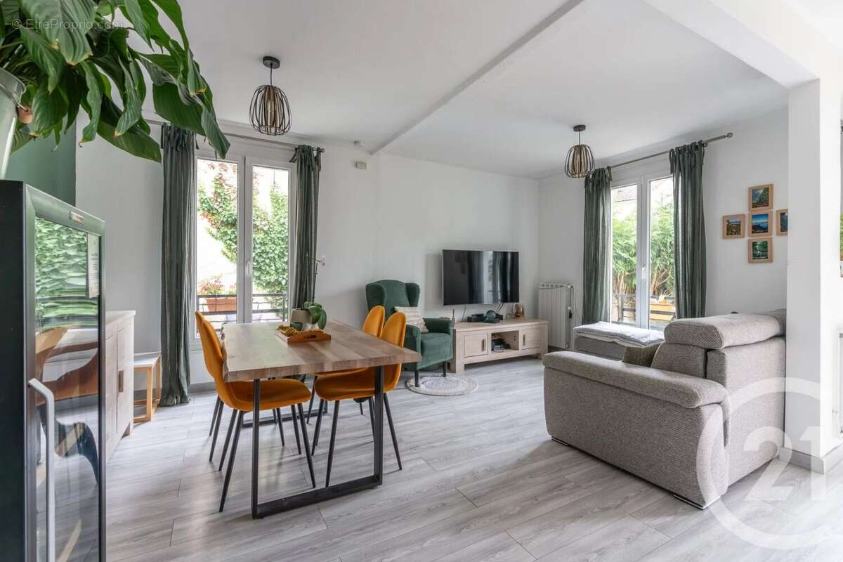 Maison à CHAMPIGNY-SUR-MARNE