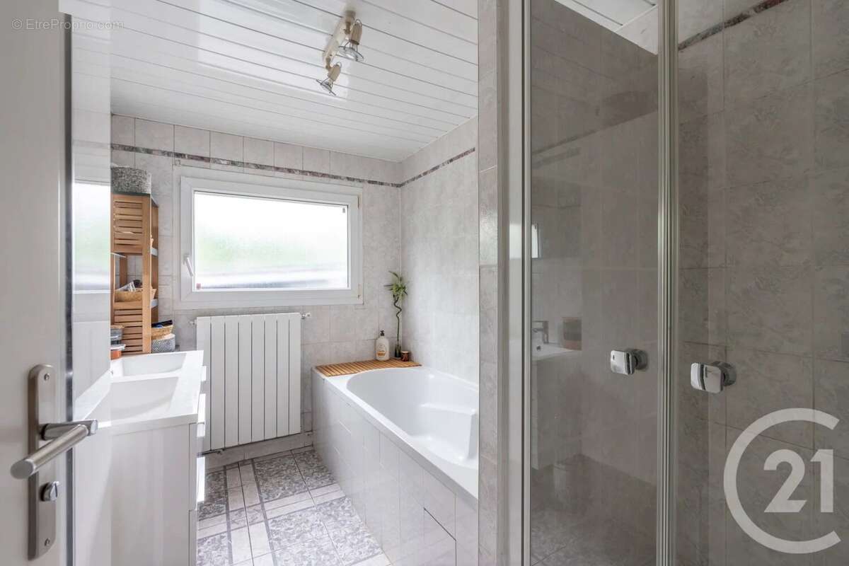 Maison à CHAMPIGNY-SUR-MARNE