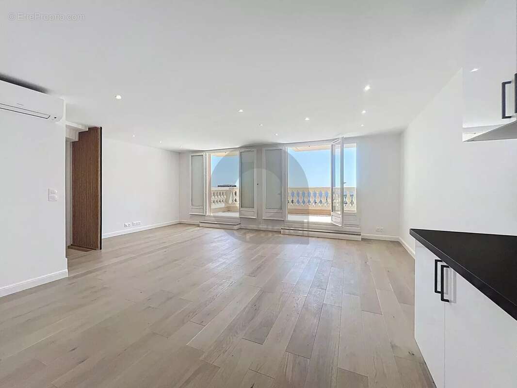 Maison à ROQUEBRUNE-CAP-MARTIN