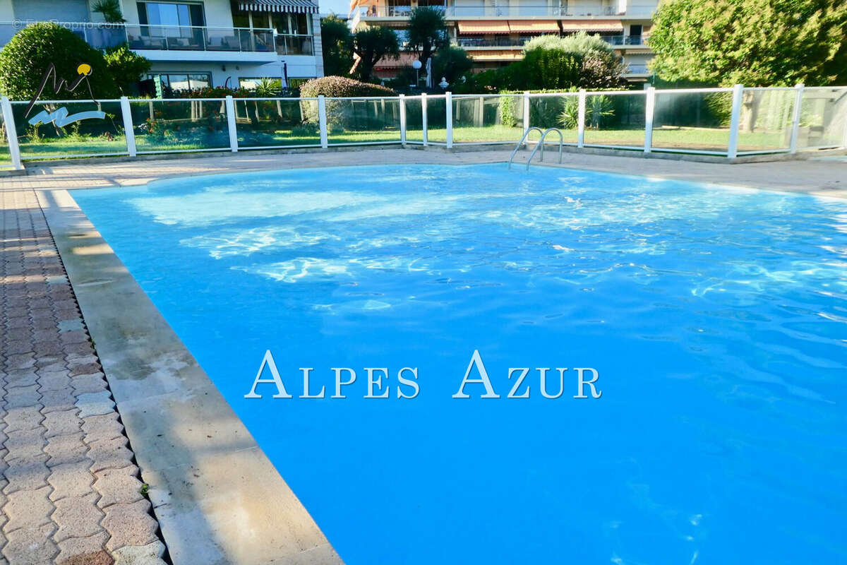 Appartement à CAGNES-SUR-MER