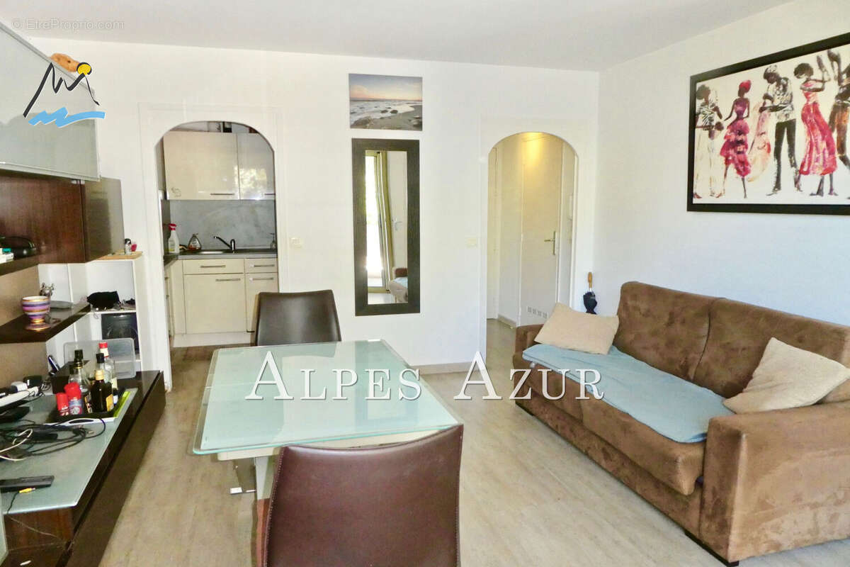 Appartement à CAGNES-SUR-MER