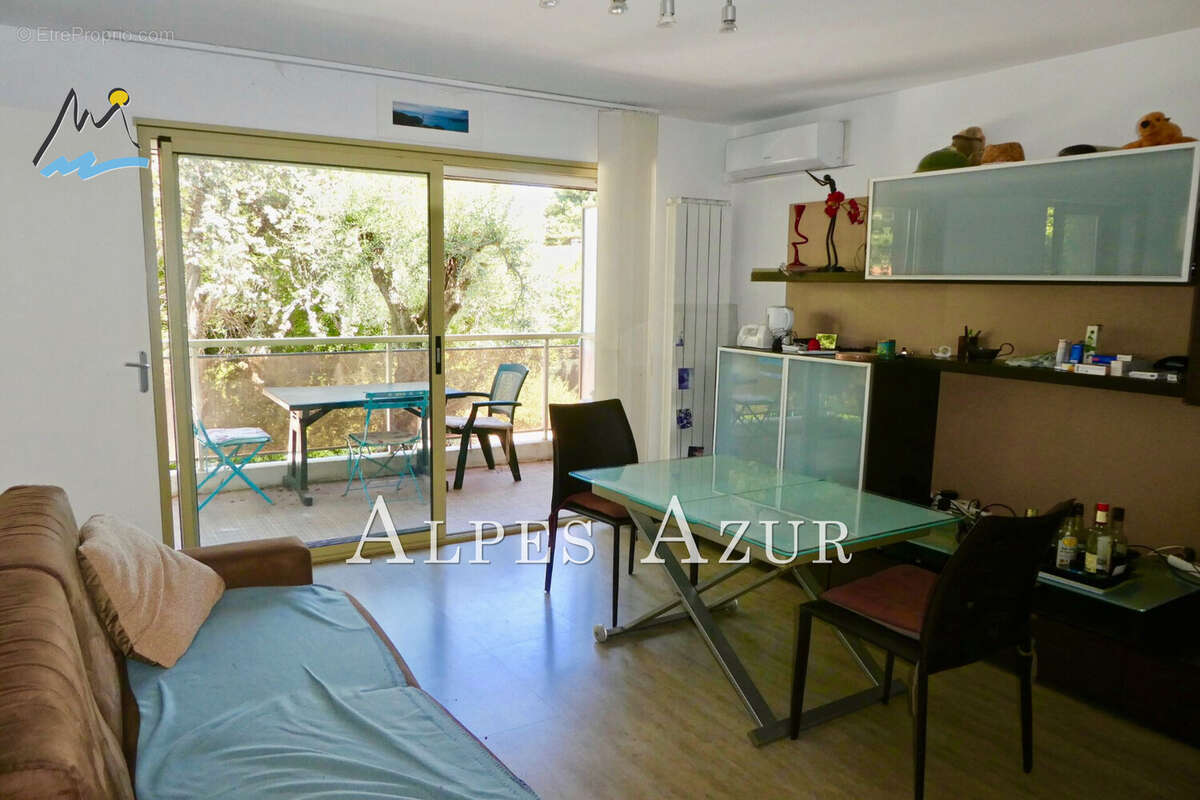 Appartement à CAGNES-SUR-MER