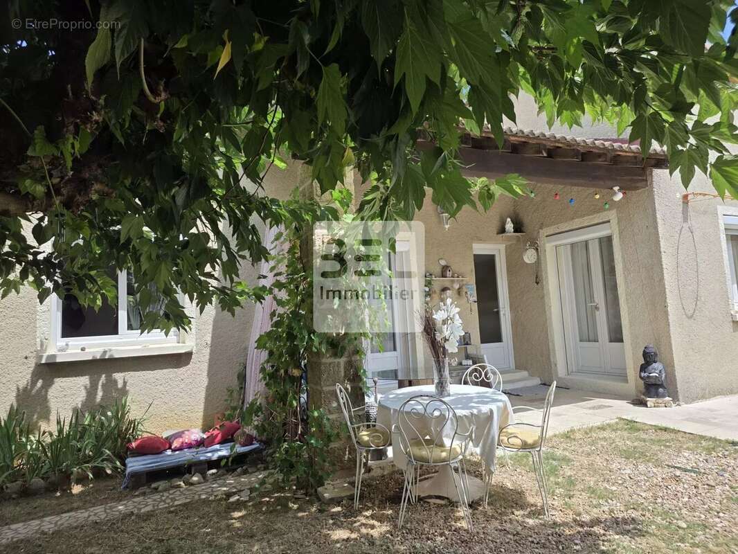 Maison à BAGNOLS-SUR-CEZE