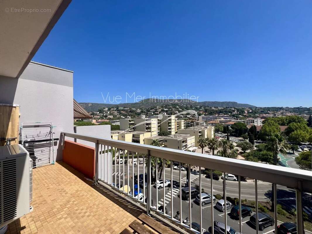 Appartement à LE LAVANDOU