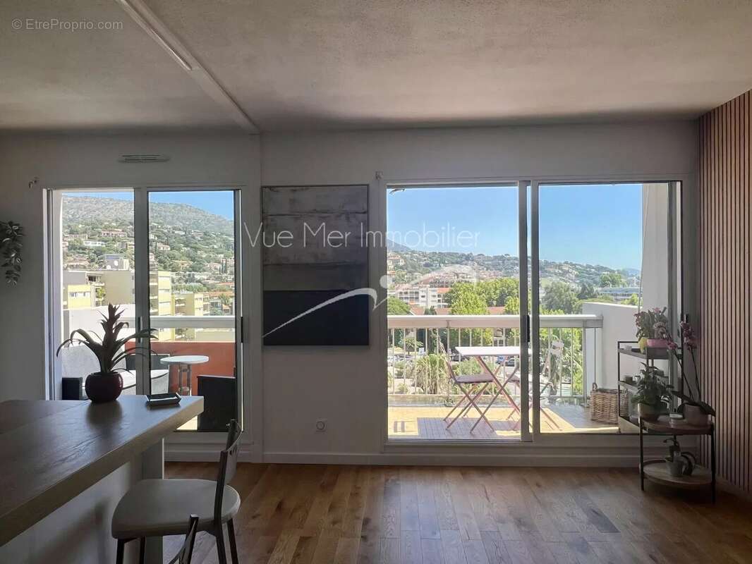 Appartement à LE LAVANDOU