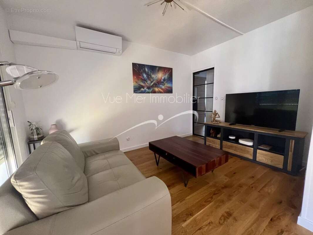 Appartement à LE LAVANDOU