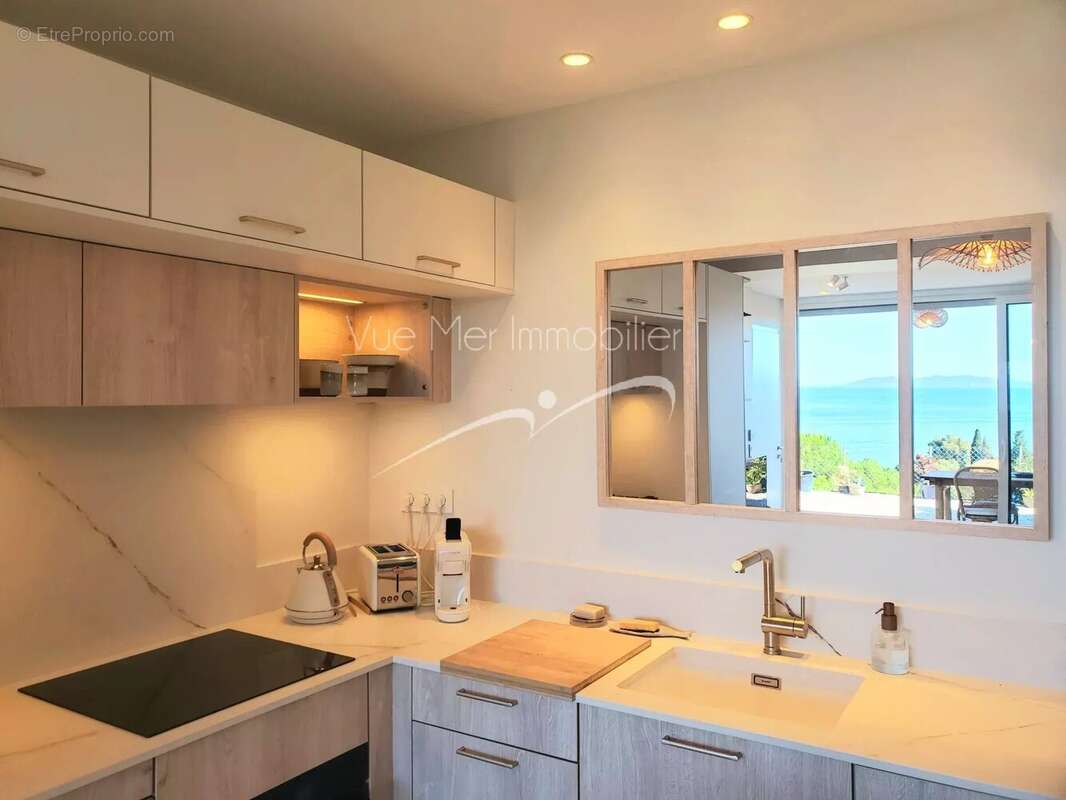 Appartement à LE LAVANDOU