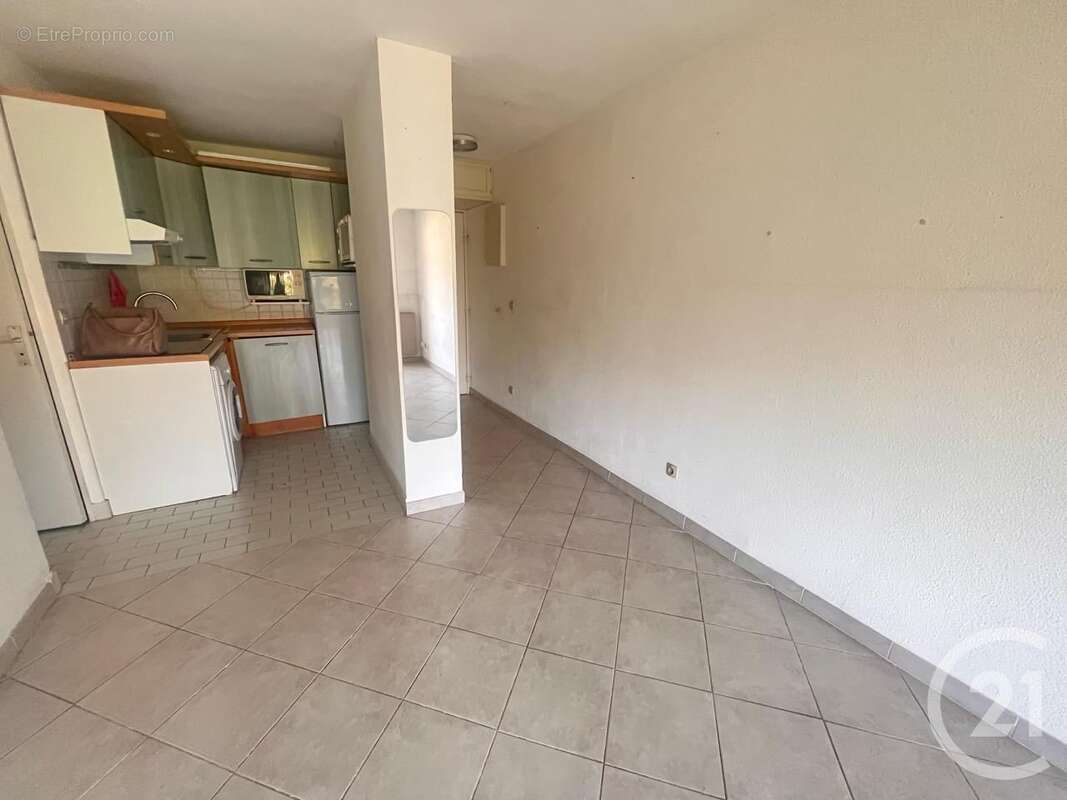 Appartement à ROQUEBRUNE-CAP-MARTIN