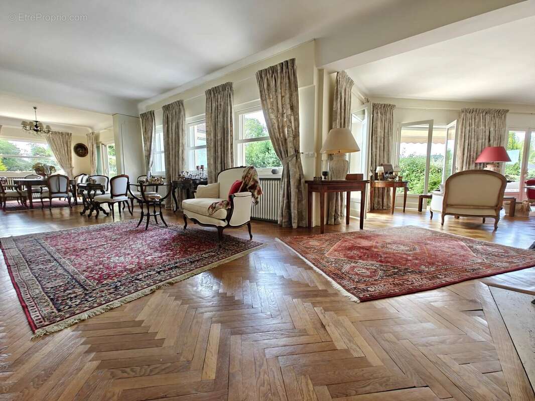 Maison à MONTFORT-SUR-RISLE