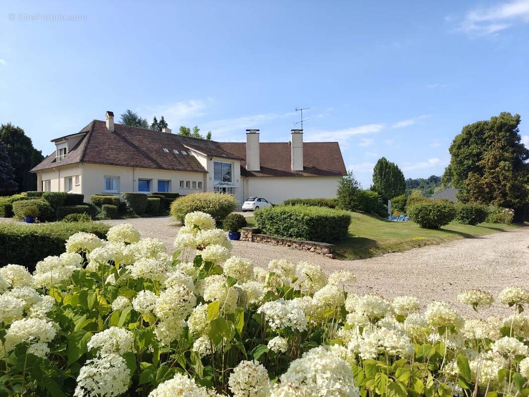 Maison à MONTFORT-SUR-RISLE