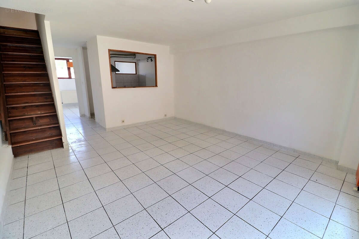 Appartement à CLERMONT-L&#039;HERAULT