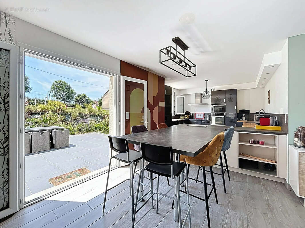 Maison à LES MOITIERS-D&#039;ALLONNE