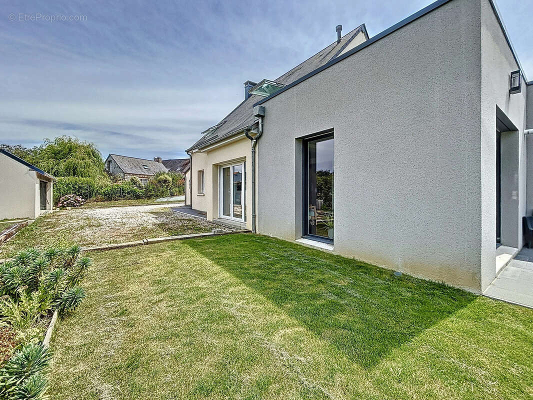 Maison à LES MOITIERS-D&#039;ALLONNE