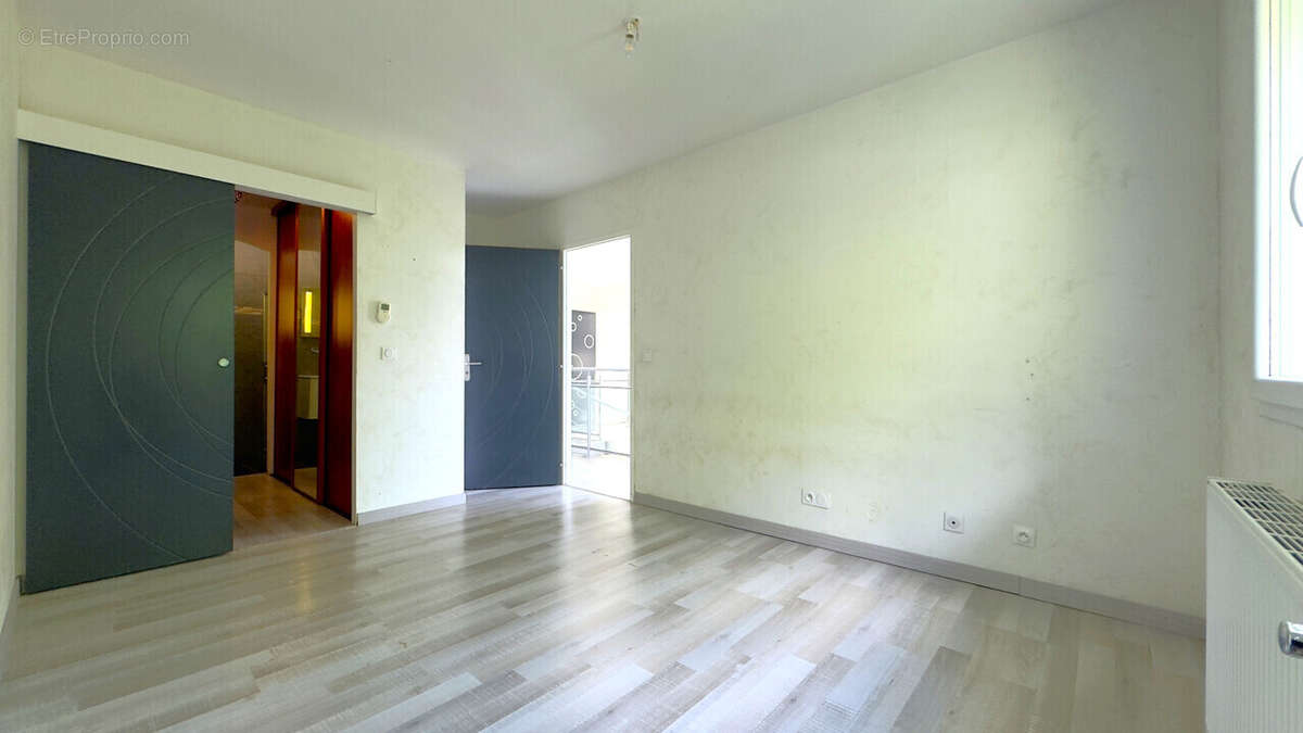 Maison à LA TERRASSE