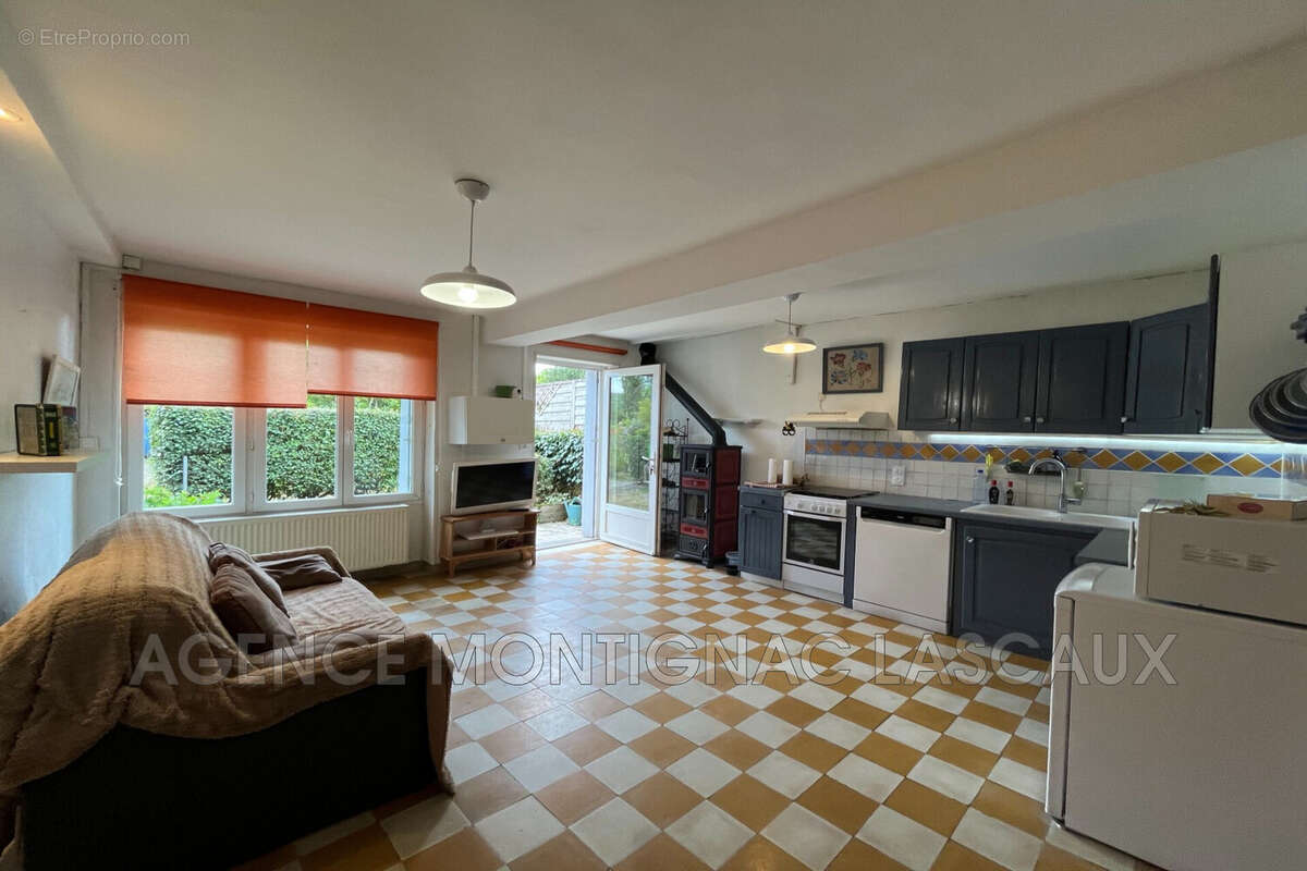 Maison à MONTIGNAC