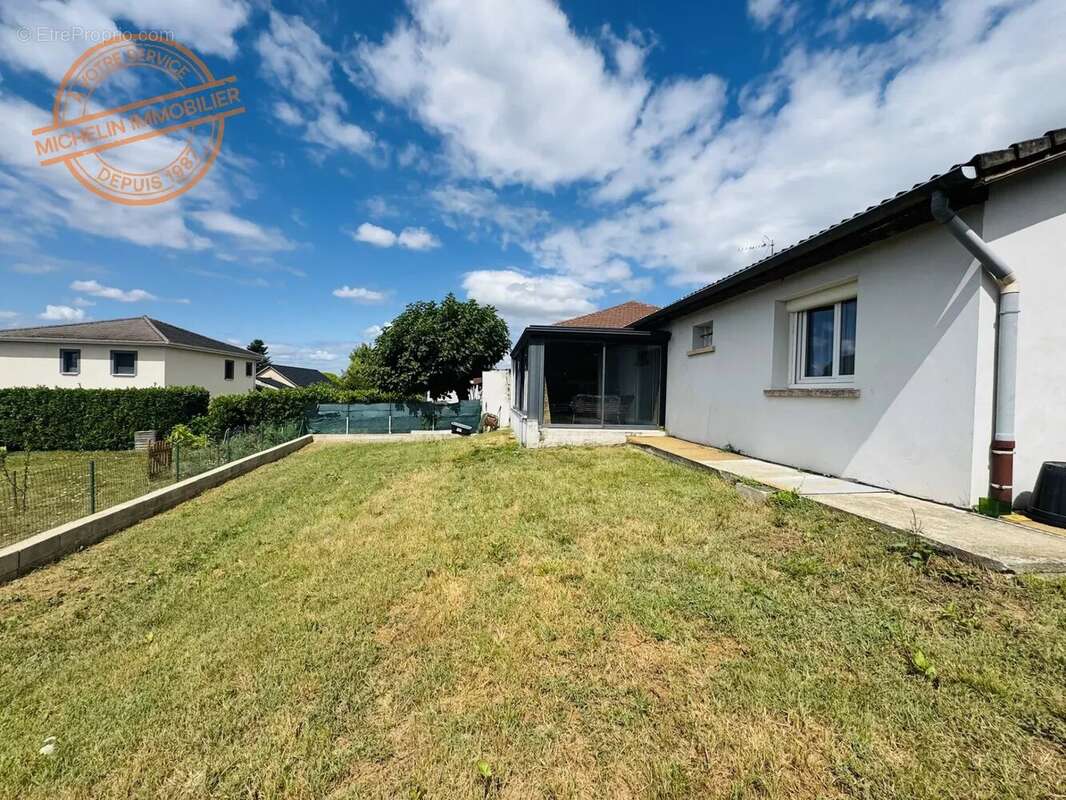 Maison à VILLETTE-D&#039;ANTHON