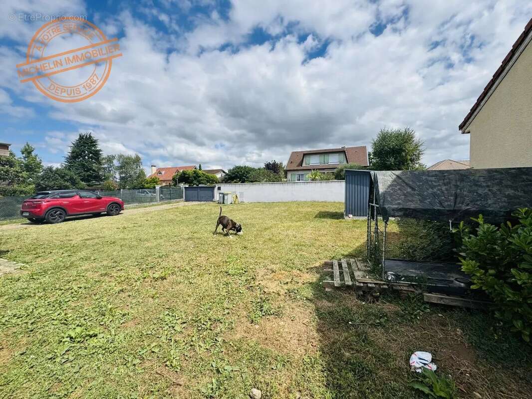 Maison à VILLETTE-D&#039;ANTHON