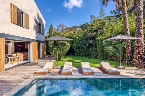 Maison à LA CROIX-VALMER