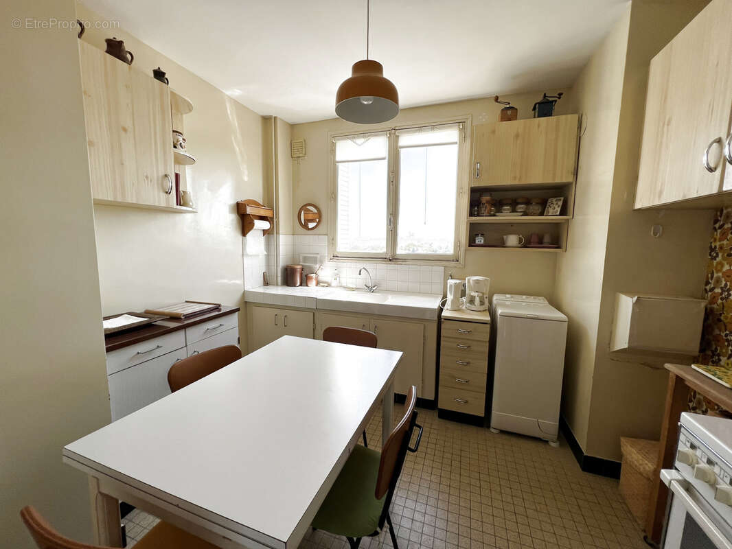 Appartement à SAINTE-SAVINE