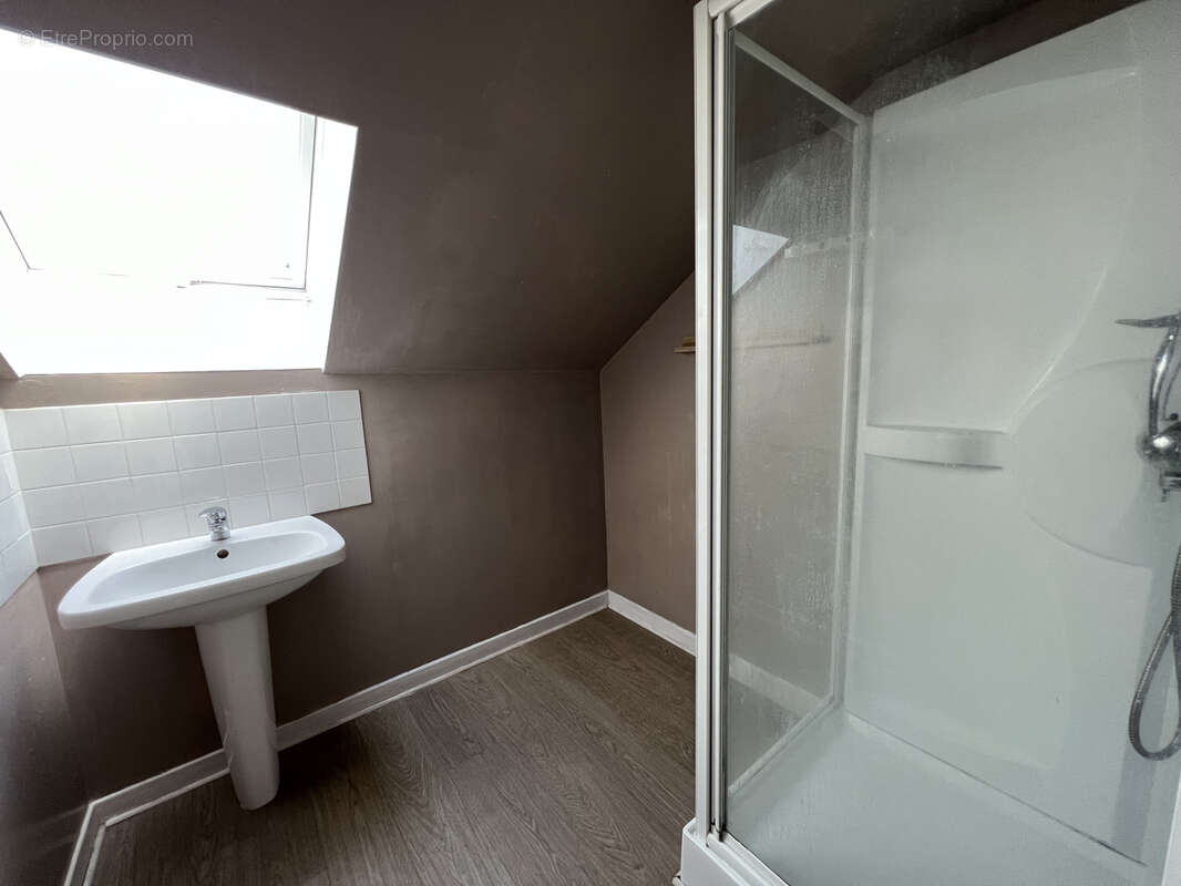 Appartement à BREVIANDES