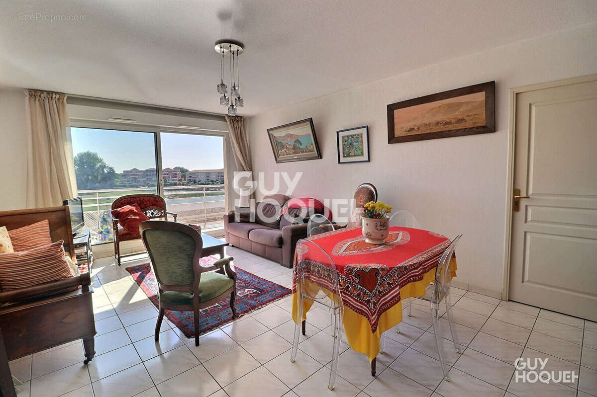 Appartement à LATTES