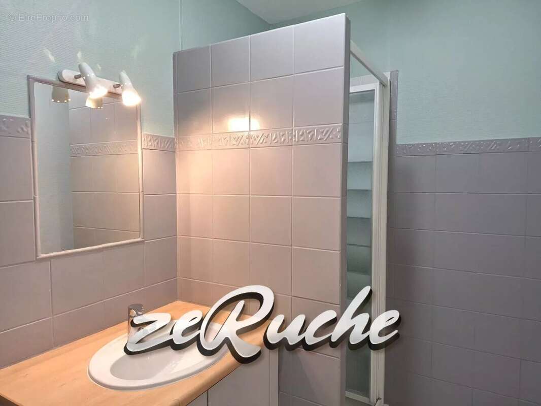 Appartement à HEROUVILLE-SAINT-CLAIR