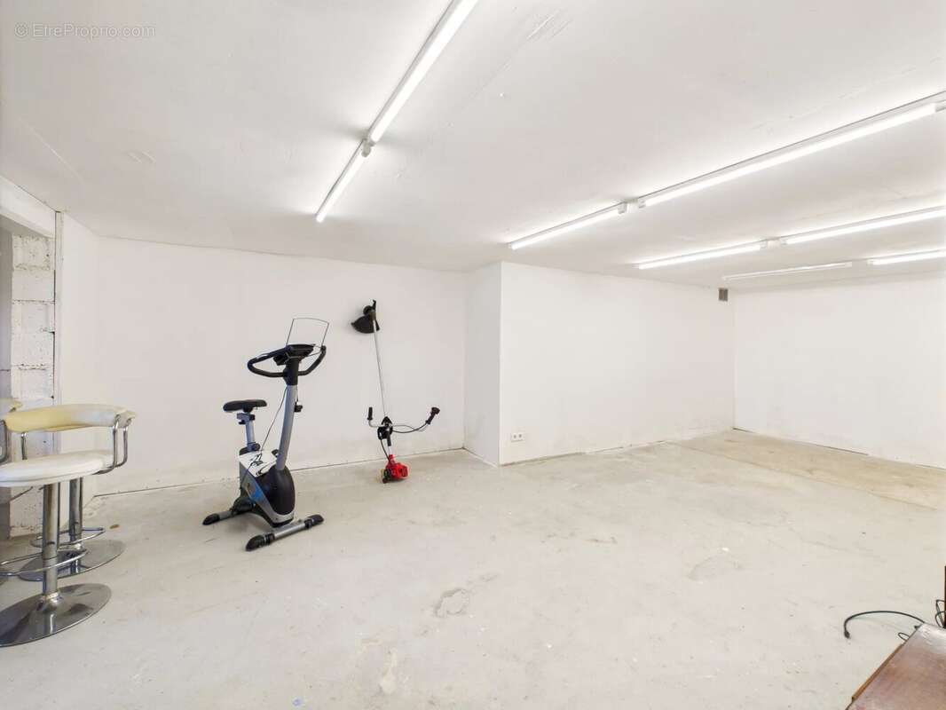 Maison à CHAMPNIERS-ET-REILHAC