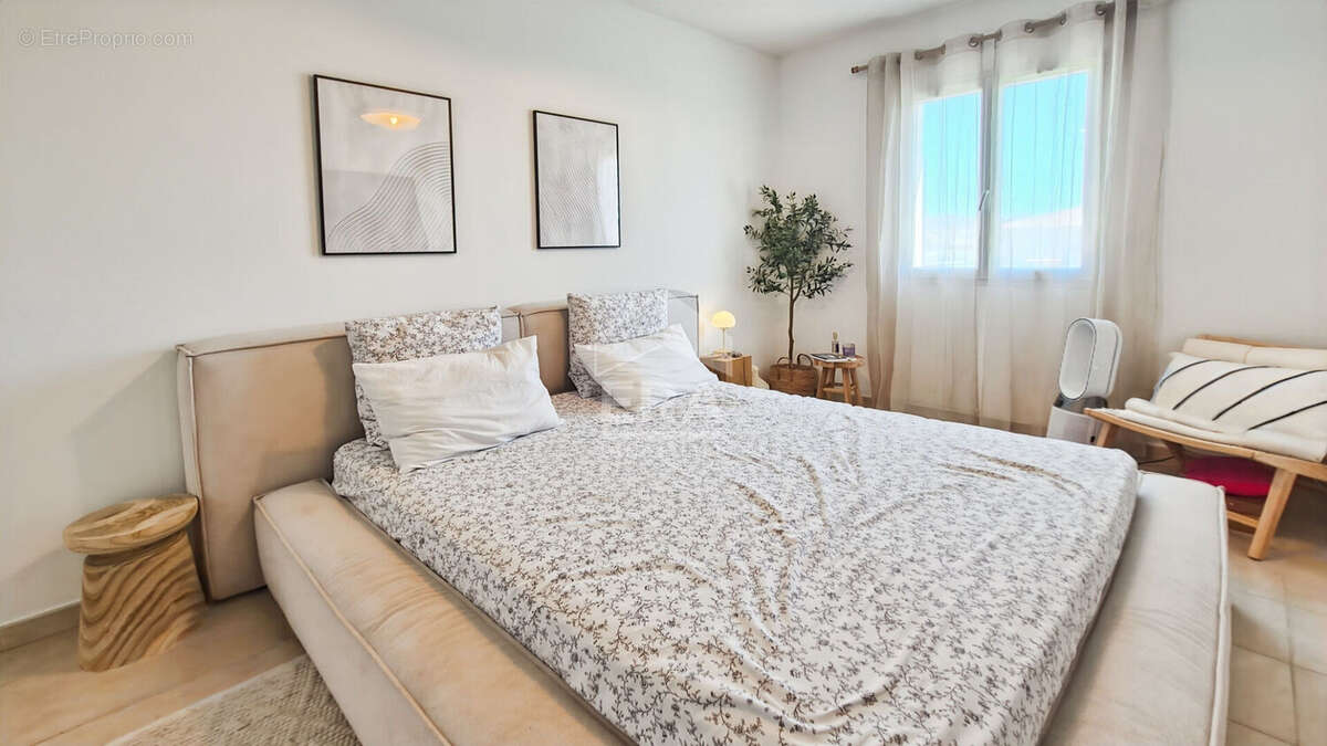 Maison à CHATEAURENARD