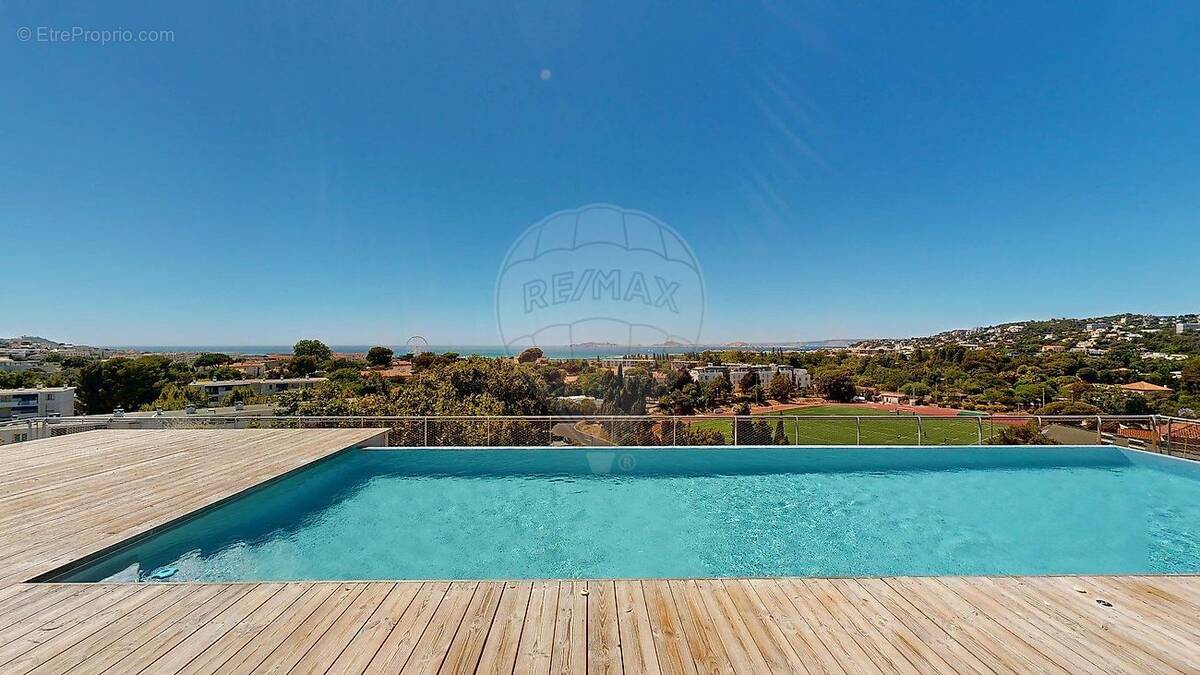 Appartement à MARSEILLE-8E