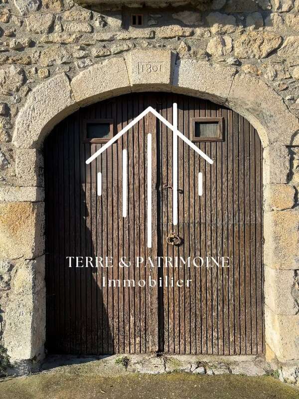 Maison à VALLON-PONT-D&#039;ARC