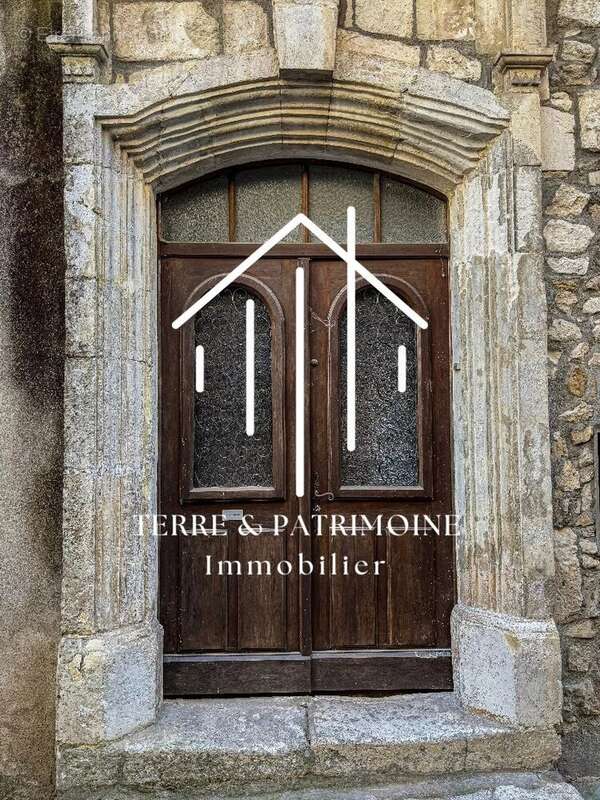 Maison à VALLON-PONT-D&#039;ARC