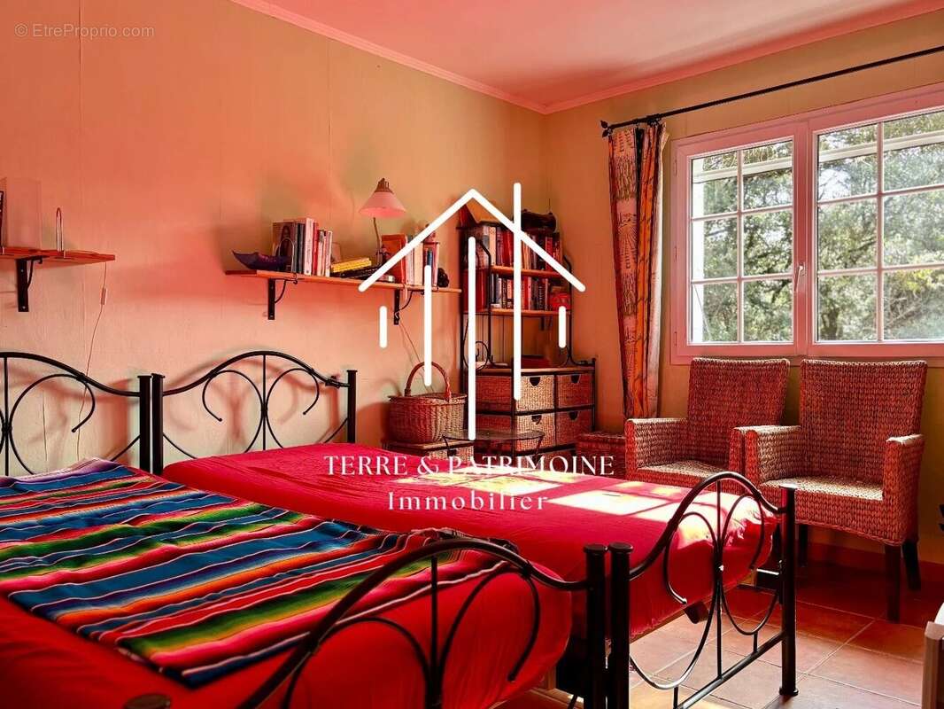 Maison à ORGNAC-L&#039;AVEN