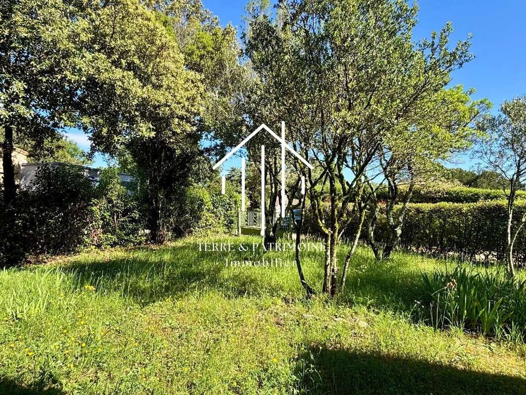 Maison à MEJANNES-LE-CLAP