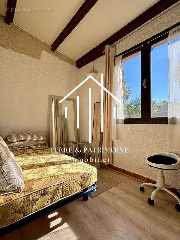 Maison à MEJANNES-LE-CLAP