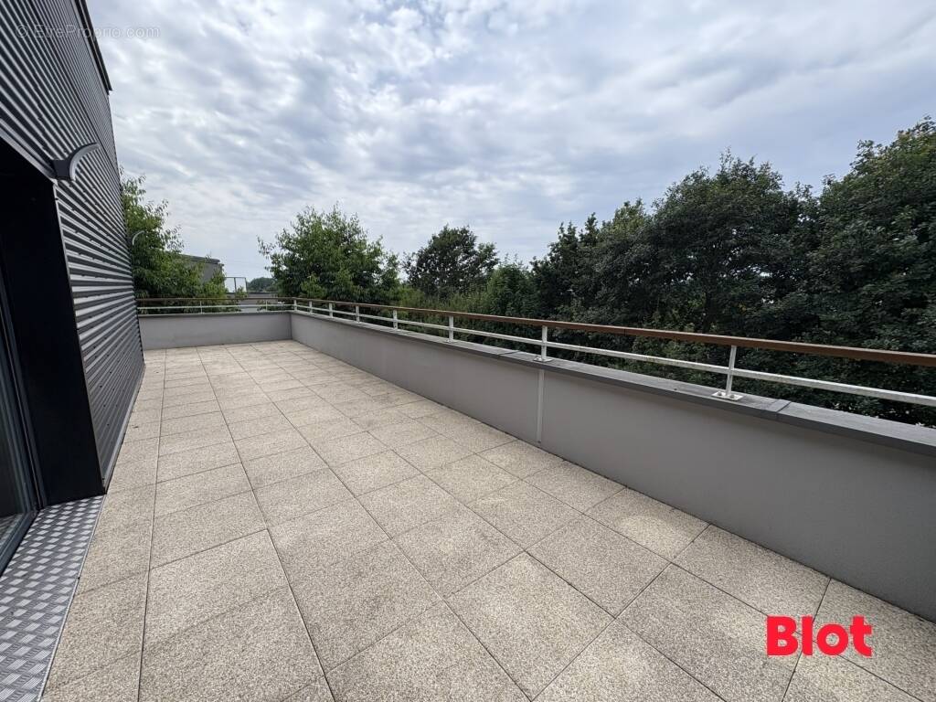 Appartement à LE RHEU