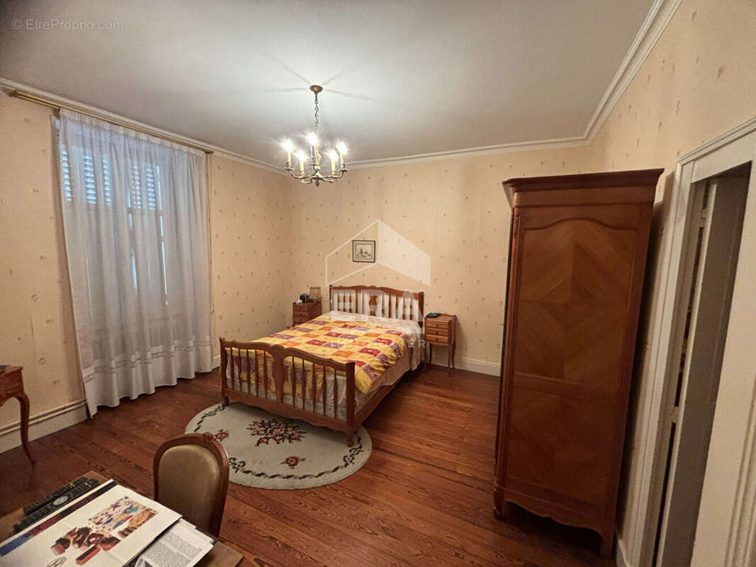 Maison à CHATEAUROUX