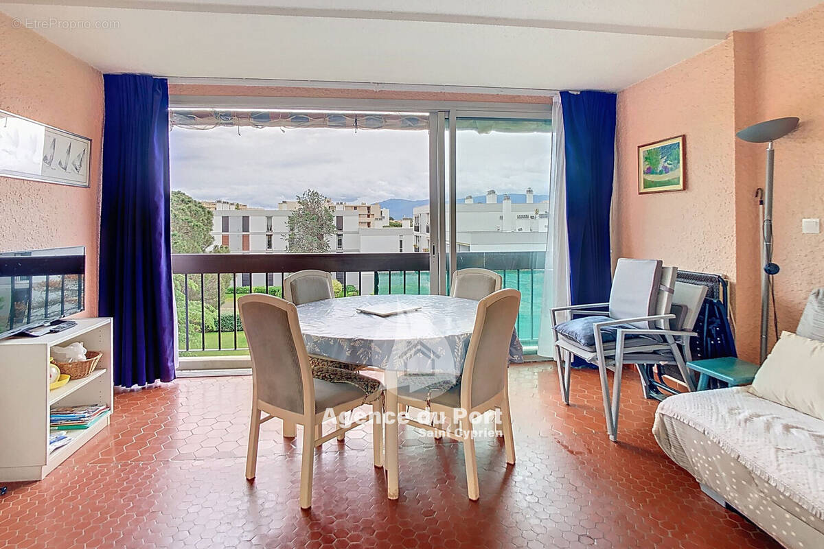 Appartement à SAINT-CYPRIEN