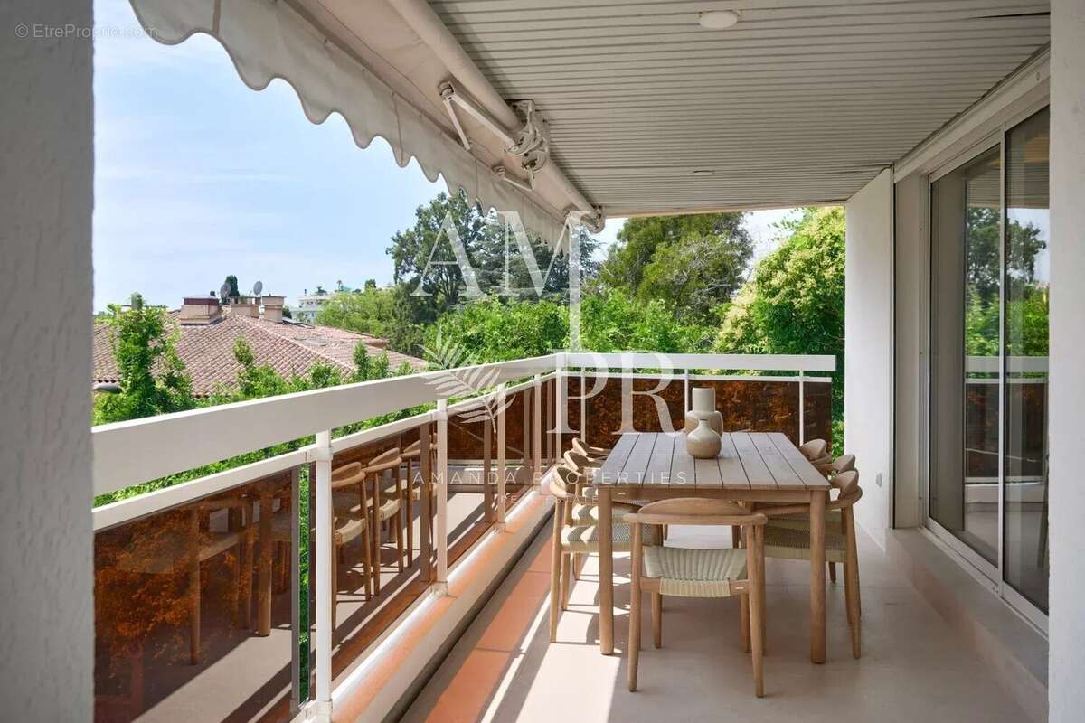 Appartement à CANNES