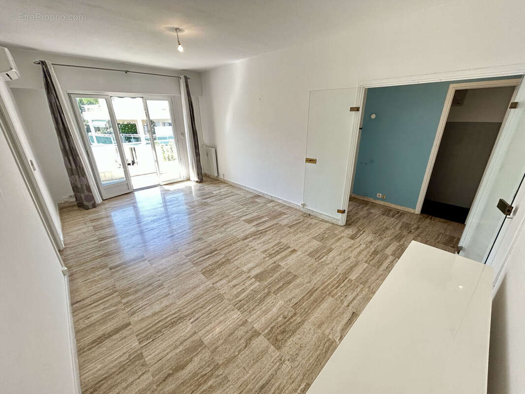 Photo 2 - Appartement à NICE