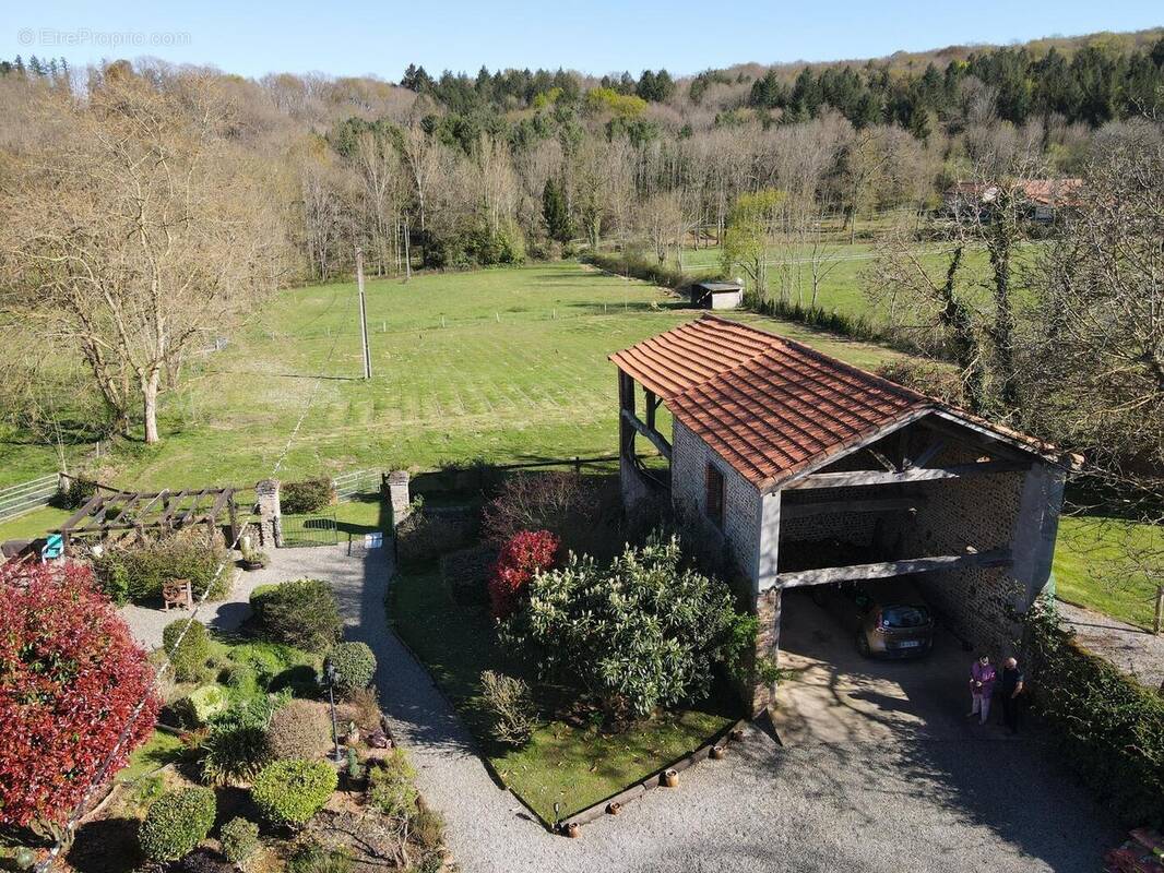 djifly202503311725525181743434766666photo - Maison à VIC-EN-BIGORRE
