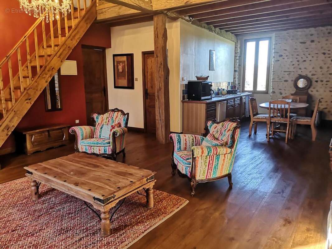 IMG20250331175412 - Maison à VIC-EN-BIGORRE